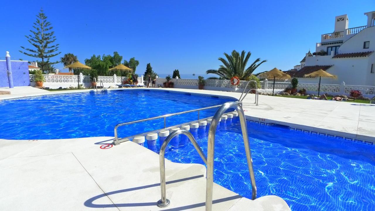R838 Capistrano Playa 213 Apartment Nerja Luaran gambar