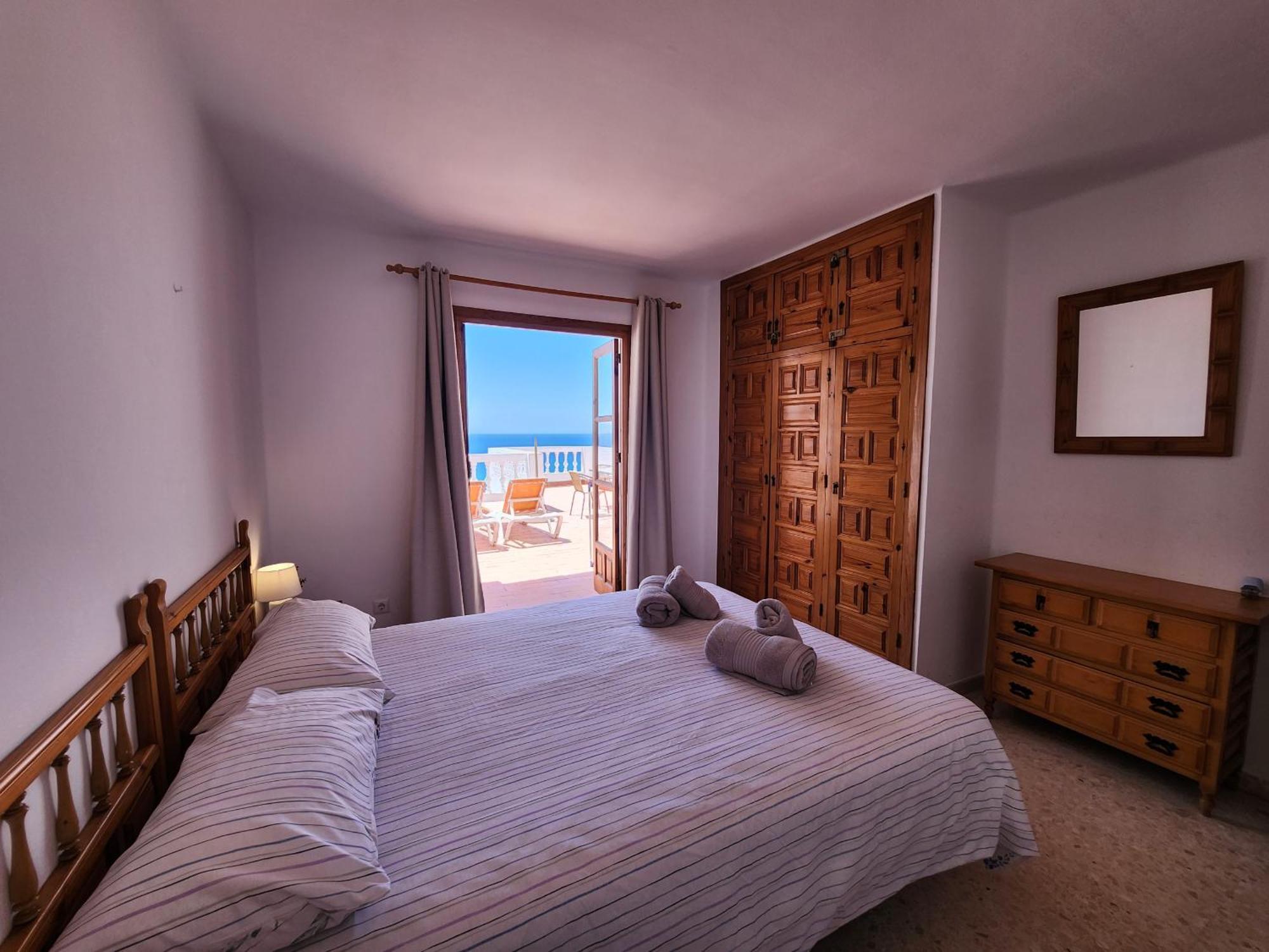 R838 Capistrano Playa 213 Apartment Nerja Luaran gambar